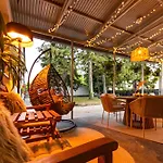 Alojamento de Acomodação e Pequeno-almoço Plage-on Panzió