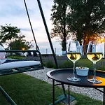 Alojamento de Acomodação e Pequeno-almoço Plage-on Panzió