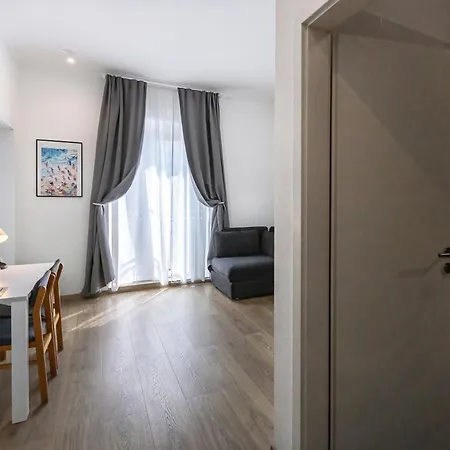 Plage-on Panzio Шиофок