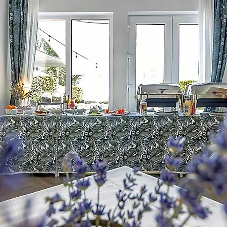 Bed & Breakfast Plage-on Panzio 4*
