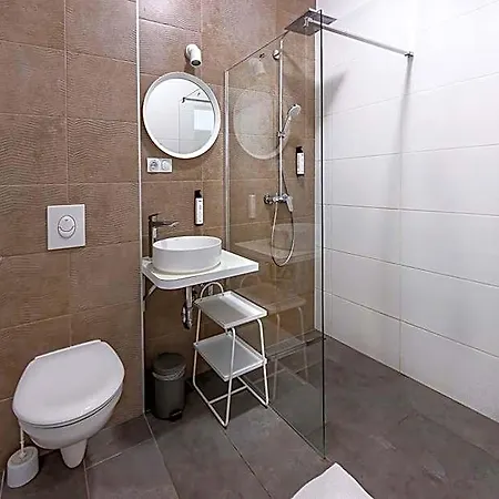 Plage-on Panzio Bed & Breakfast Siofok