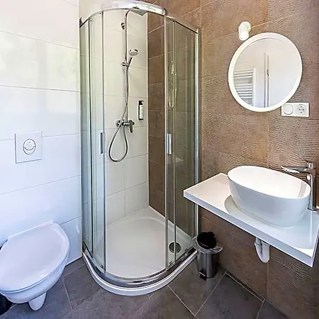 Plage-on Panzio Bed & Breakfast Siofok
