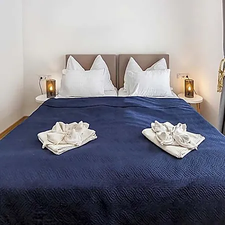 Plage-on Panzio Bed & Breakfast