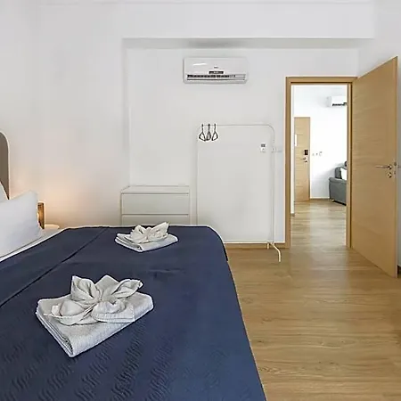 Plage-on Panzio Bed & Breakfast 4*