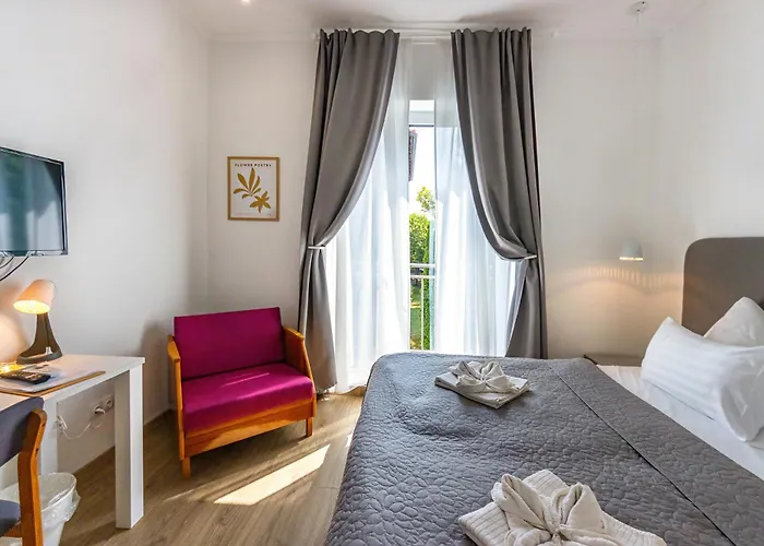 Plage-on Panzio Σίοφοκ